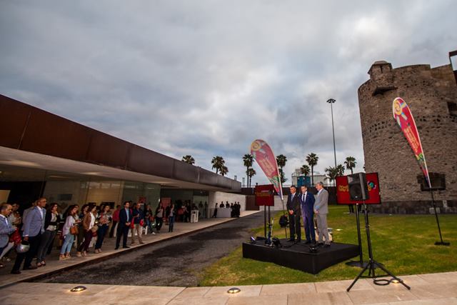 Presentación del ticket de City Sightseeing Las Palmas de Gran Canaria Experience