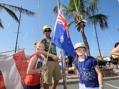 Desfile e izado banderas regata ARC 5
