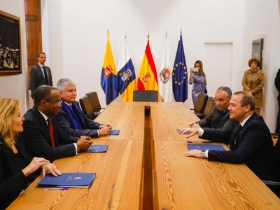 Augusto en la reunión con el primer ministro de Cabo Verde