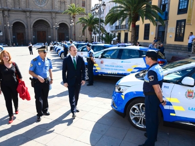 El Ayuntamiento adquiere 20 nuevos vehículos para continuar con la renovación de la flota de la Policía Local