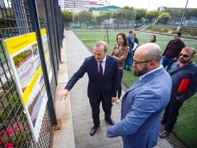 El Ayuntamiento invierte cerca de 100.000 euros en la renovación de las canchas deportivas del Parque Juan Pablo II 3