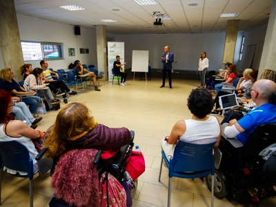 La Escuela de Ciudadanía organiza un curso de mindfulness inclusivo para personas con diversidad funcional