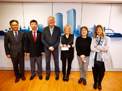 El Ayuntamiento y el Consulado de Corea en Las Palmas apoyan la labor social de la Fundación Farrah 2