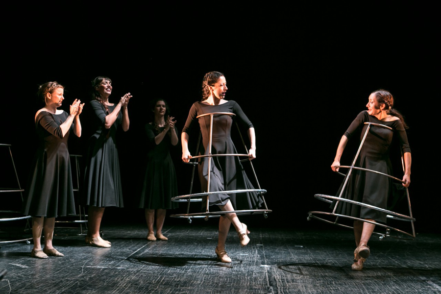 Distrito Cultura trae «Genoma B», una adaptación de La Casa de Bernarda Alba en clave flamenca y circense