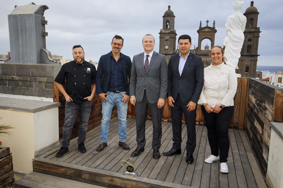Hidalgo elogia la labor de los chefs grancanarios galardonados en los Premios Top 10 Qué Bueno 2020