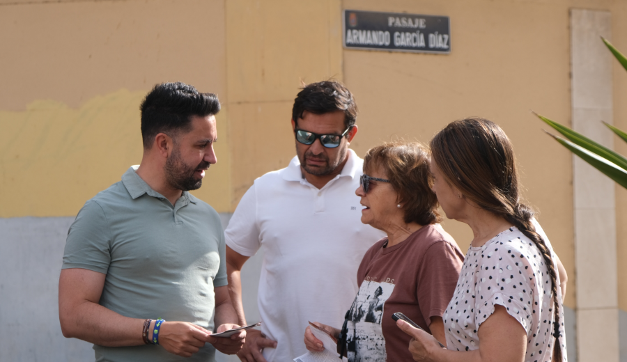 El Ayuntamiento inicia la campaña informativa sobre el contenedor marrón en el barrio de Los Tarahales
