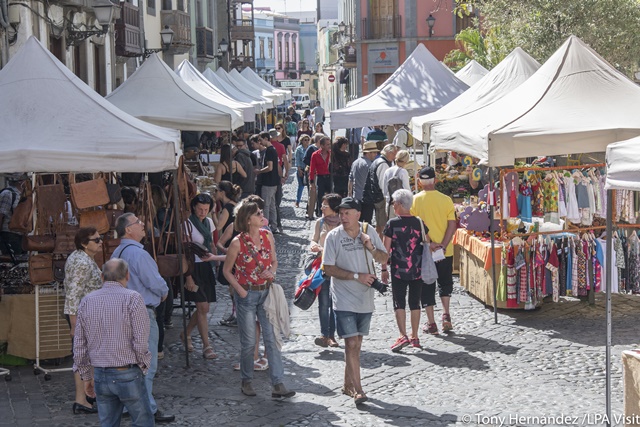 Domingo Abierto en Triana y mercadillo de Vegueta