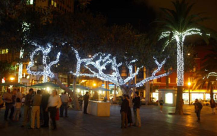 San Telmo de noche