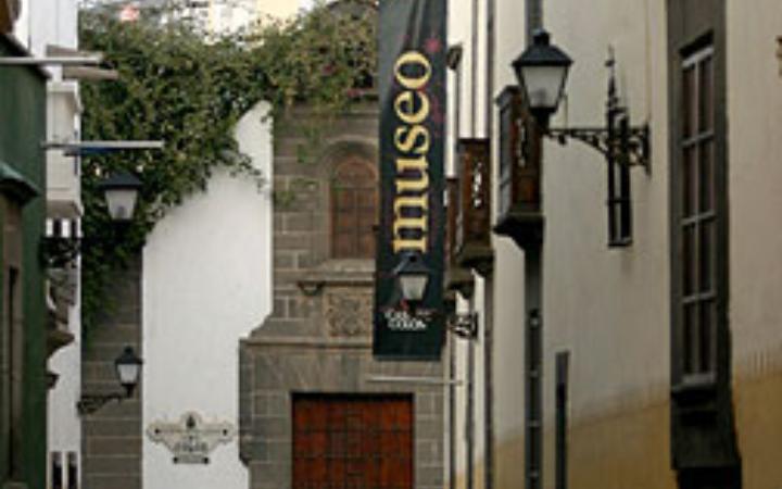 Callejón en el casco antiguo de Vegueta