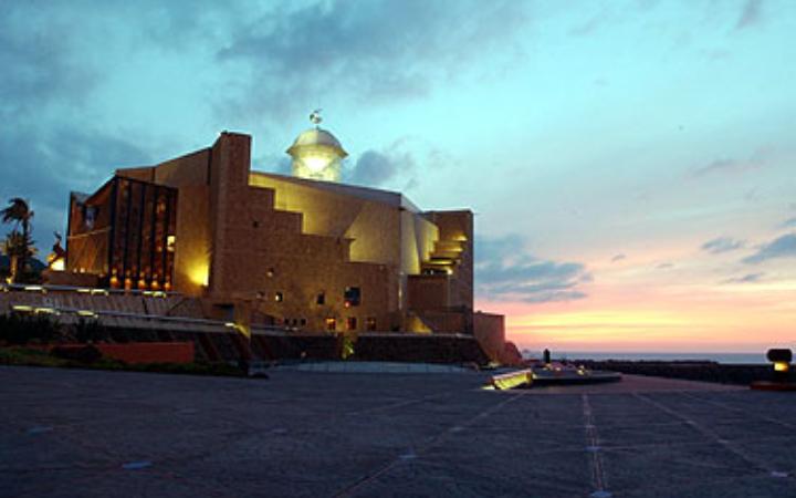 Auditorio Alfredo Kraus de noche