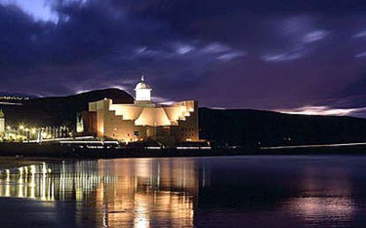 Panorámica nocturna desde las Canteras con el Auditorio de fondo