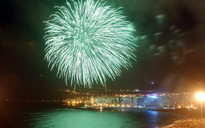 Fuegos de San Juan en la Playa de las Canteras