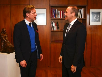 Tilman Kuttenkeuler con el Alcalde y Concejala