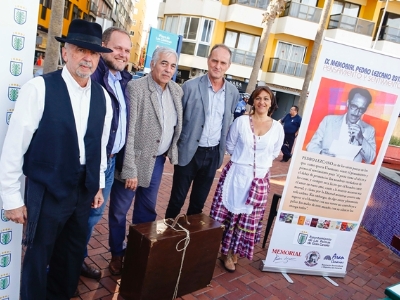 Placa Homenaje a Pedro Lezcano - Las Canteras 2
