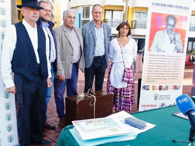 Placa Homenaje a Pedro Lezcano - Las Canteras 3
