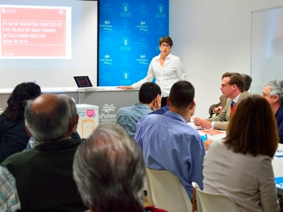 JORNADAS PLAN DE MARKETING - centros turísticos - directora PMT
