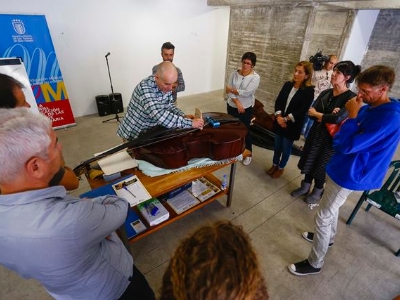 Taller de Lutería de instrumentos de cuerda 1
