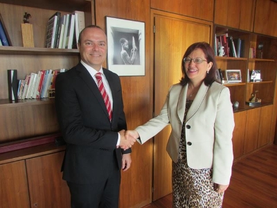 Alcalde 2ª embajadora
