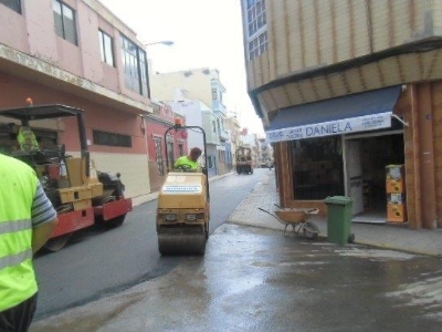 Canalización de saneamiento en la zona alta de La Isleta  4