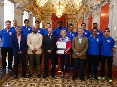 Felicitación por el ascenso a la Primera División de fútbol sala 5