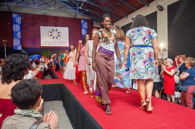 Pase de modelos que organiza la Universidad Popular Juan Rodríguez Doreste 5