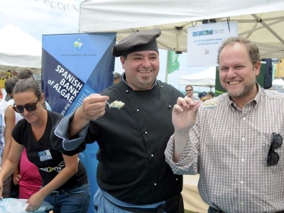 Cocinando con algas en San Cristóbal Día Mundial de los Océanos