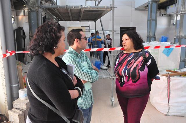 Diana en la futura casa de la mujer en Escaleritas 3