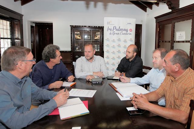 Reunión Minitransat - Casa del Turismo