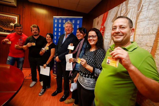 El mercadillo de artesanía de Vegueta crece y amplía su oferta con