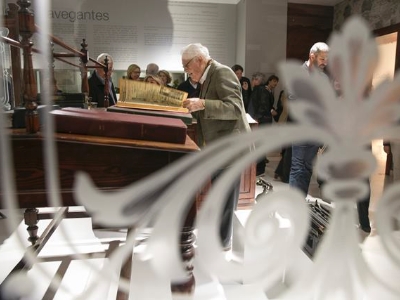 Exposición Los años de La Luz - mobiliario miller