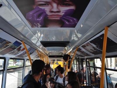 Igualdad viaja en guagua la exposición