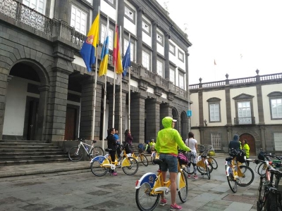 Intercombi organiza rutas en bici
