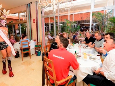 DRAG QUEEN LAS CANTERAS con Travelplan en Las Canteras 3