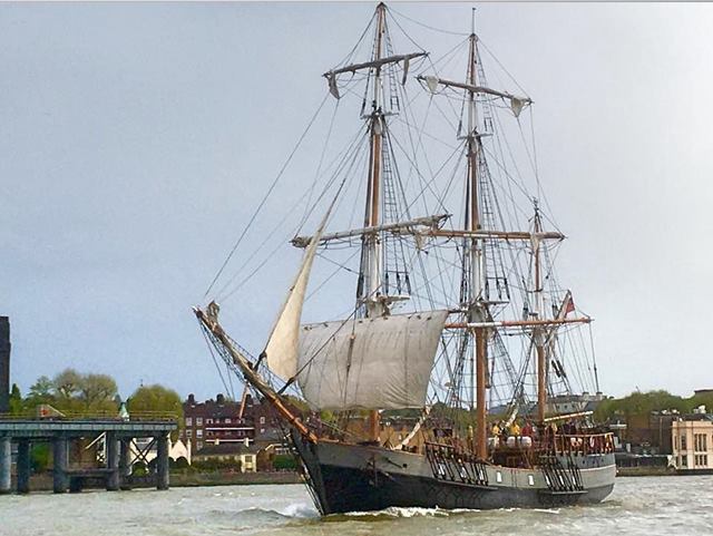 Velero en greenwich