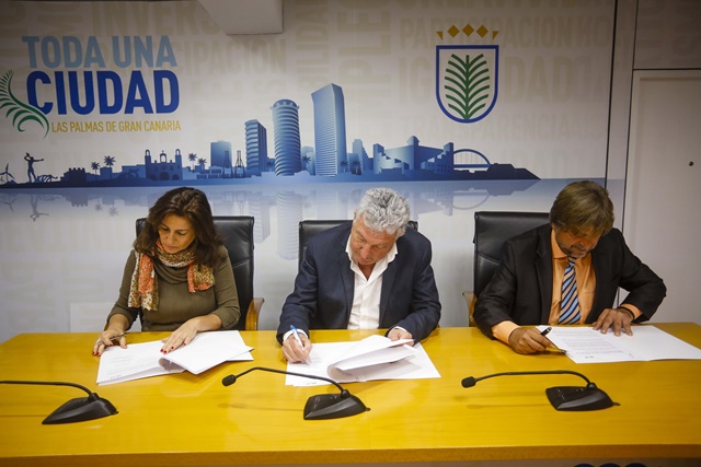 Firma convenio IMEF y MeSumaria