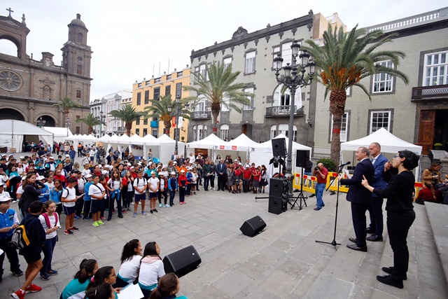 Santa Ana acoge talleres, exposiciones, conferencias y conciertos para  celebrar la Primera Feria de la Ciudadanía