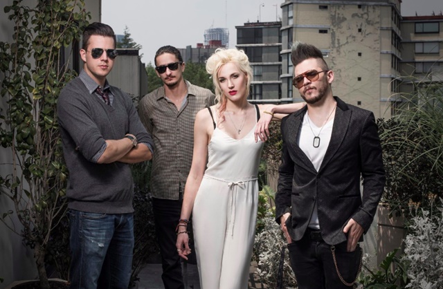 Jenny and The Mexicats