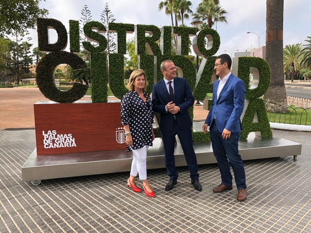 El Distrito Ciudad Alta estrena un jardín vertical