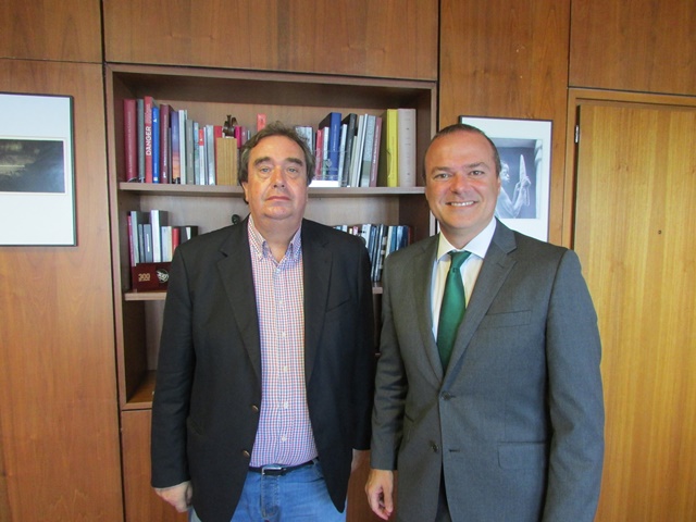 Alcalde y cónsul de Italia 3