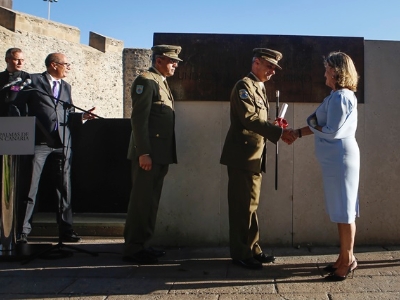 La ciudad celebra el 423 aniversario de la Batalla de la Naval con un homenaje a los artilleros que repelieron el ataque 2