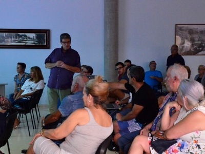 El Ayuntamiento acuerda con los vecinos y residentes construir un espacio público en el Barranquillo Don Zoilo