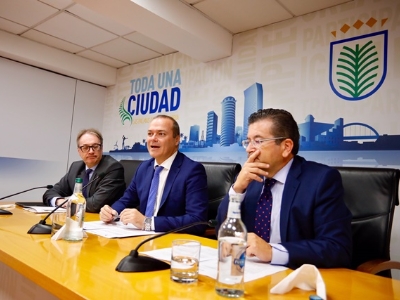 El Ayuntamiento y Obra Social La Caixa renuevan el acuerdo para luchar con la pobreza infantil en la ciudad 2