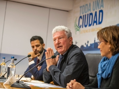 Presentación campaña Navidad OMIC y campaña reducción plástico en las compras 2