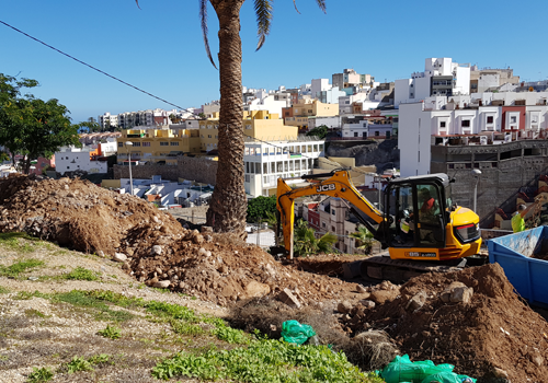 El Ayuntamiento inicia la construcción de una nueva zona verde en el Barranquillo Don Zoilo