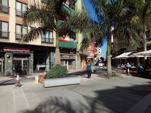 El Ayuntamiento reabrirá mañana al tráfico el tramo de la Calle Grau Bassas situado junto a la Plazoleta Farray