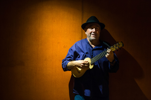 El timple y la cantante marfileña Dobet Gnahoré, protagonistas del fin de semana en el Parque Doramas