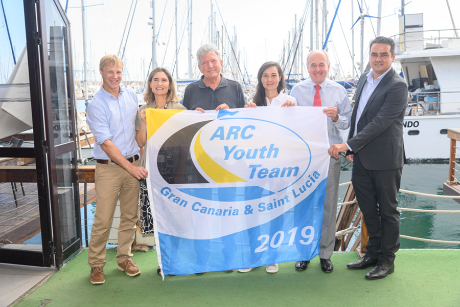 La regata ARC 2019 suma a su flota internacional una joven tripulación de jóvenes de Gran Canaria, Reino Unido y Santa Lucía