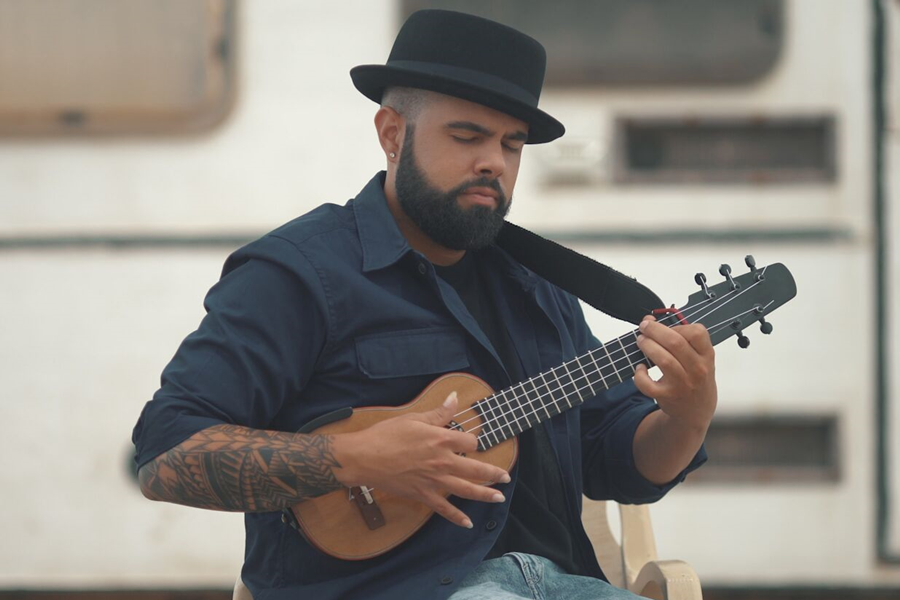 Musicando acoge la presentación de «Sostiene Pereira», primer disco del timplista Althay Páez