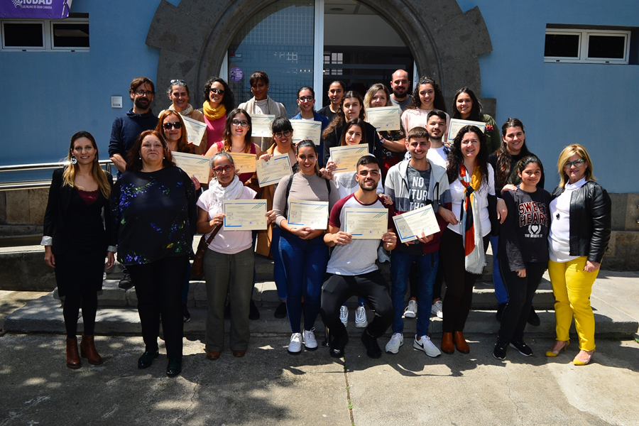 El Ayuntamiento reconoce a los alumnos que participaron en el Punto Violeta instalado por el Consistorio en las noches de Carnaval