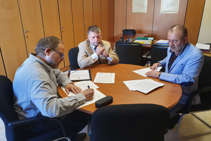 El Ayuntamiento firma un convenio con FEMEPA para promover la movilidad sostenible